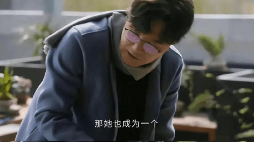 吴刚新剧翻车! 被骂黑中医全员无脑, 塞妻儿进《狂飙》演技太烂, 真成混子演员了