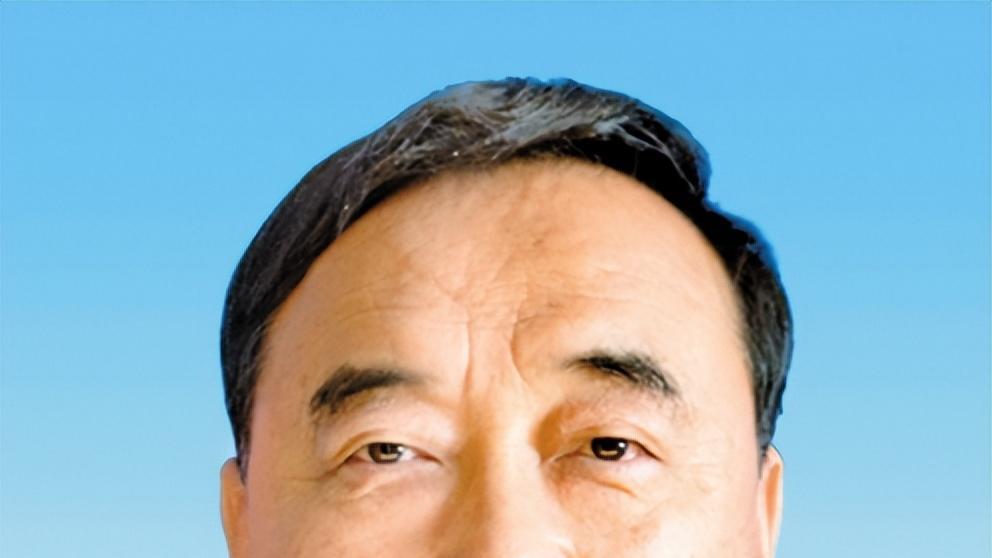 内蒙古“煤炭大老虎”云光中：生活奢靡，煤老板提200万现金求见