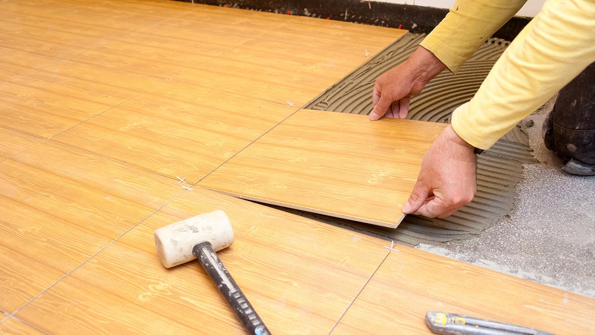 乡住建房问答：客厅的地板怎么做防滑处理？