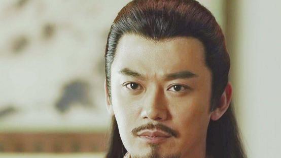 凭借精湛的演绎实力，芦芳生能够做到亦邪亦正，获得更多成功