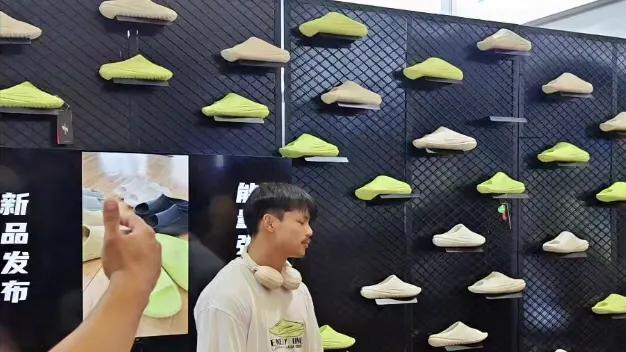 要猛！百万粉丝网红嘴哥参加商演人气火爆，签约后迎来事业大爆发