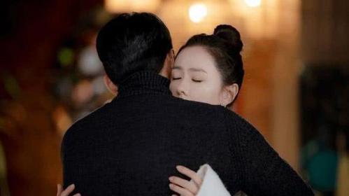 我的霸道总裁老公很娇羞，每天晚上都在嘤嘤嘤