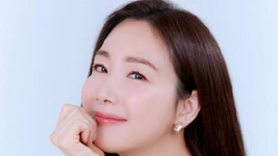 崔智友ins更新悠闲日常  天国的阶梯播出20周年 婚后精力转到家庭