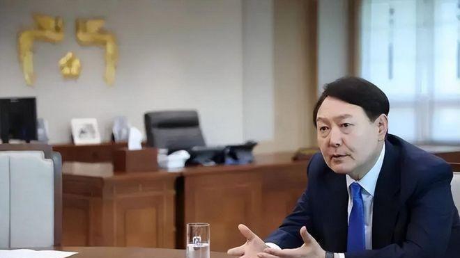 韩议员放言驱逐我大使后，尹锡悦也出言不逊，中方回应来了