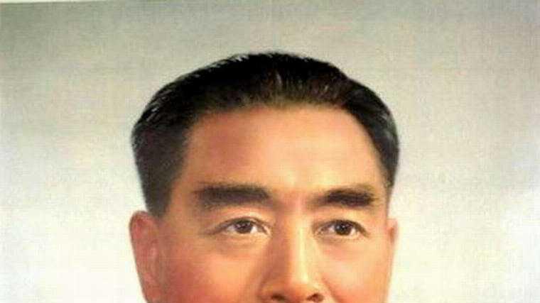 90年张学良被释放后：记者问他这一生最佩服谁，他说出了3个名字