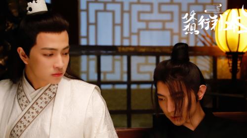 《休想行刺本王小姐》，女主穿越到古代，遇上心上人