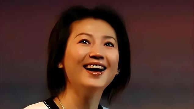 “前央视主持人”王小丫：余生好好走，病床上19字留言催人泪下