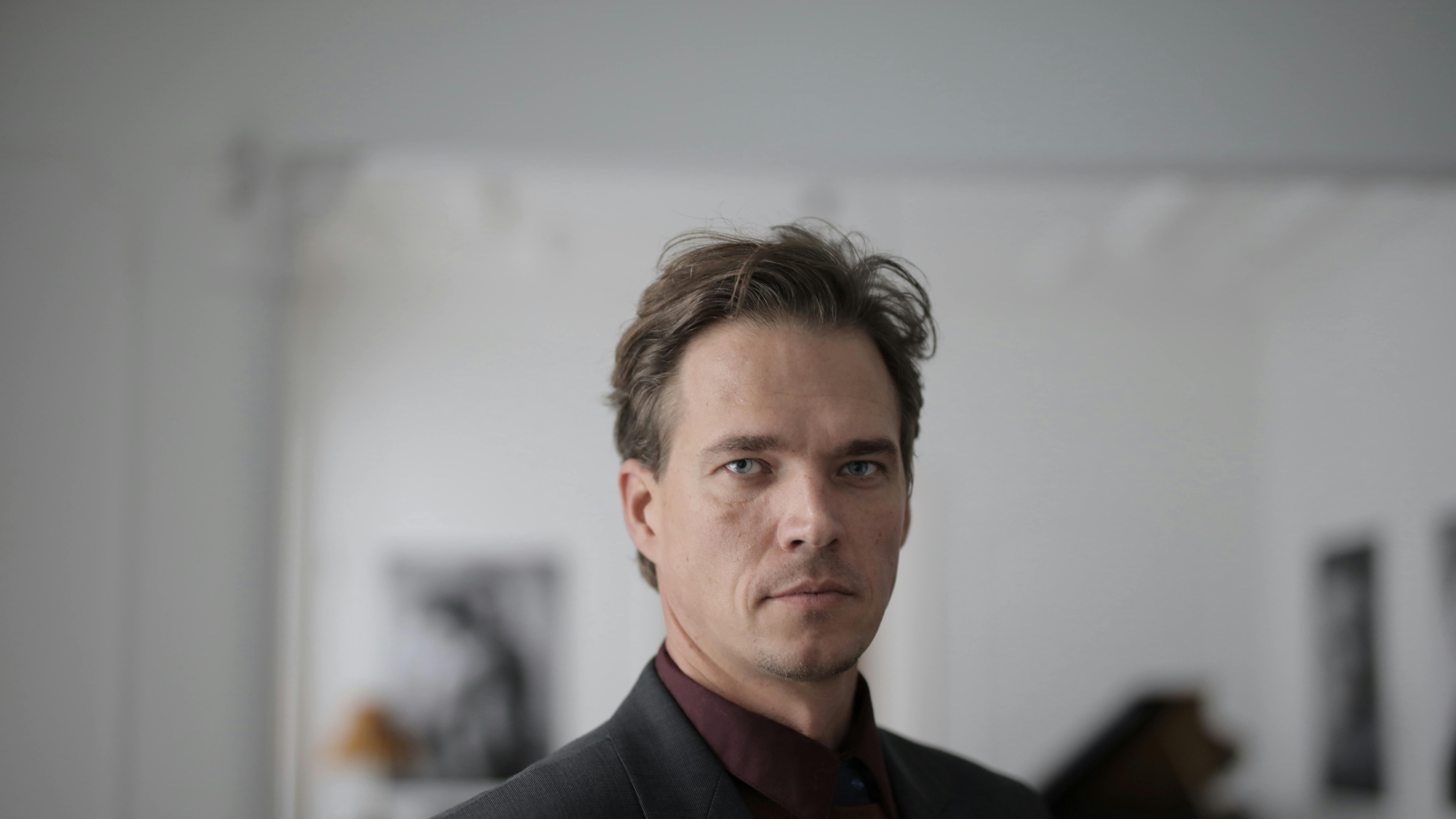 35岁才明白的职场真谛：打工是为了能早点赎身，而不是要干成头牌