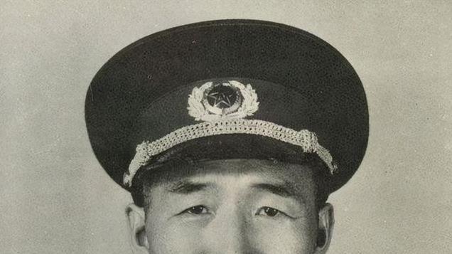 徐向前和黄埔往事：蒋介石考察苏联后，为何辞去黄埔校长一职？