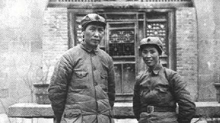 49年，陈毅宴请贺子珍，席间对她说：你来上海，毛主席是很关心的