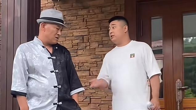曝“赵四”刘小光儿子欠40万不还！沉迷赌博，演绎家庭纠纷骗粉丝