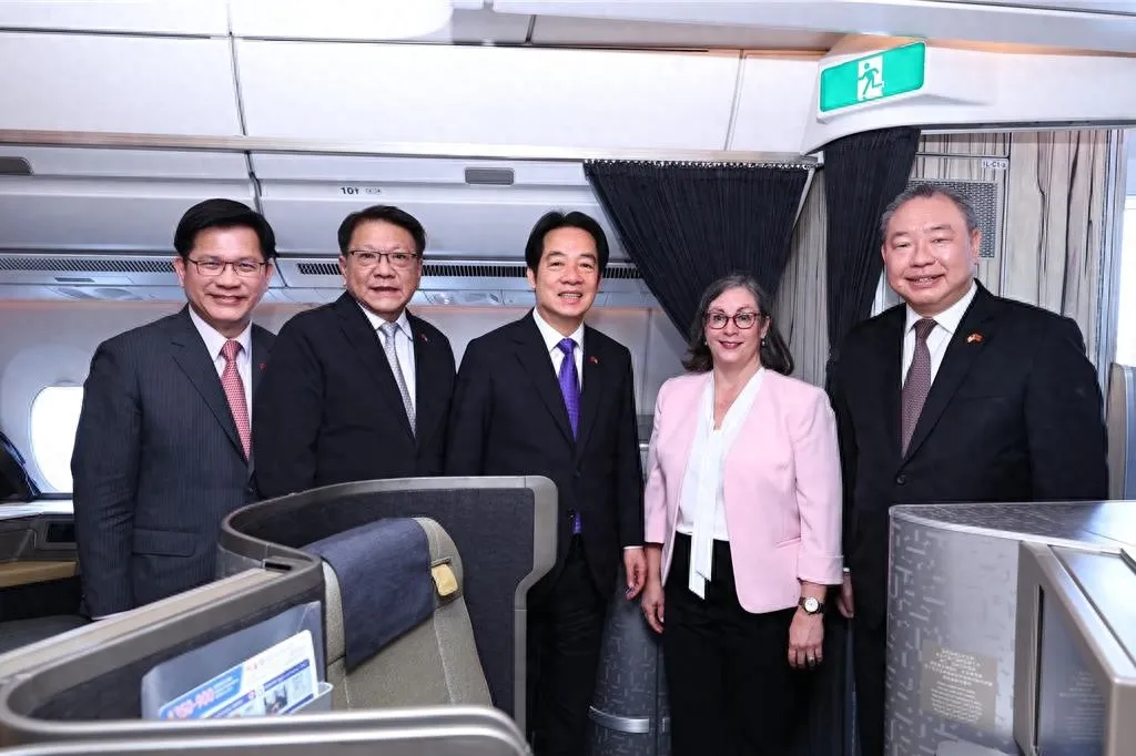 赖清德获美高规格接待？ 拜登把承诺抛之脑后，大陆2部门全发话，统一方式或将有变！
