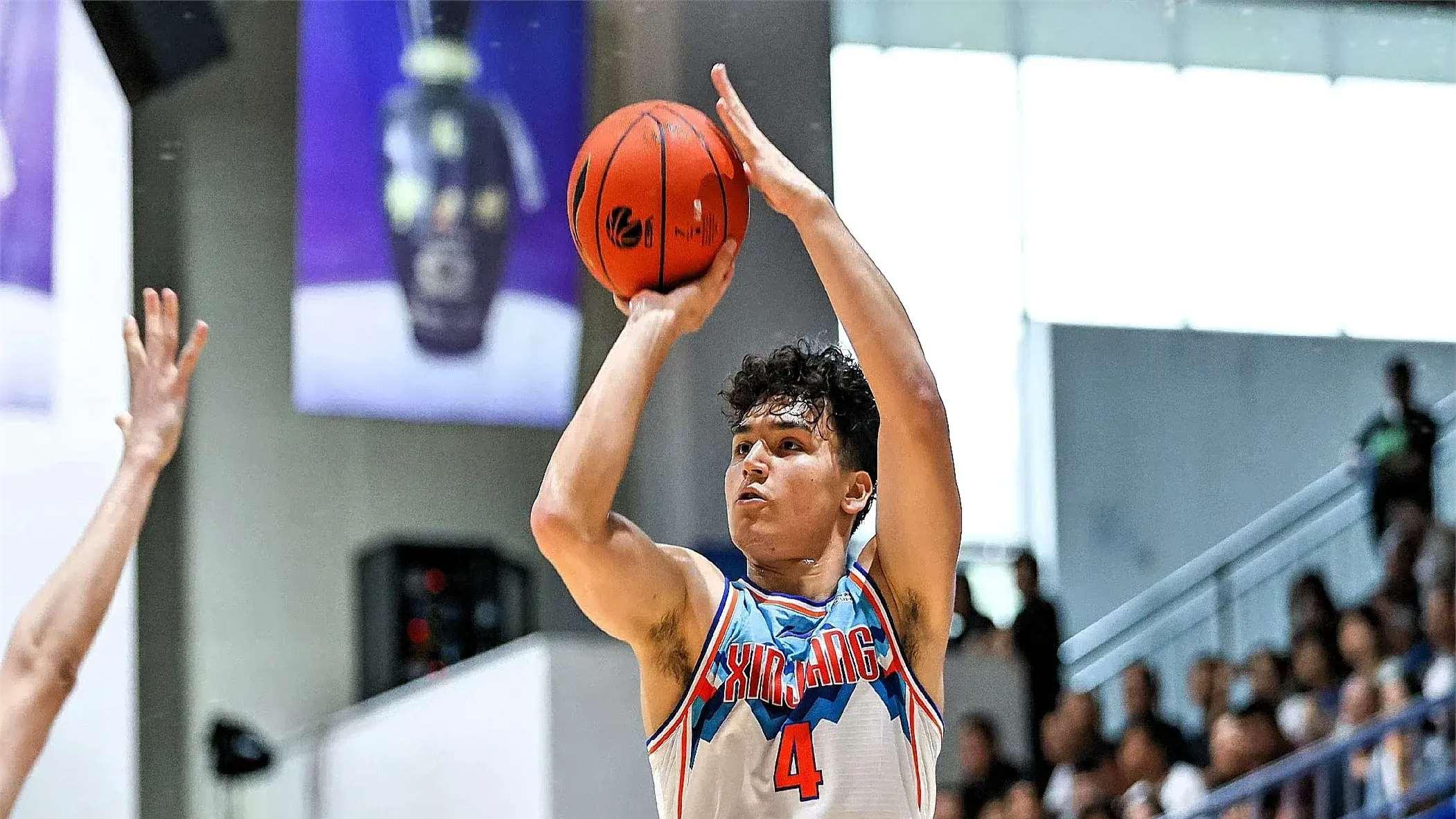 新疆89-98北京2连败，球员评分：3人优秀、3人及格、3人低迷