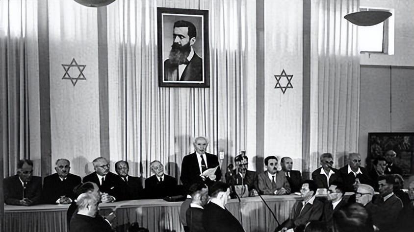 身弱不担财的中东，配上一群彪悍邻居，指定是没好了