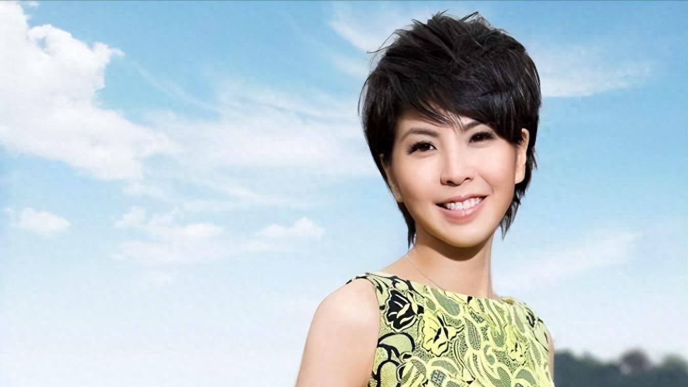 捧红许茹芸，坑惨周蕙，娶了陈明真，这位“音乐教父”不简单