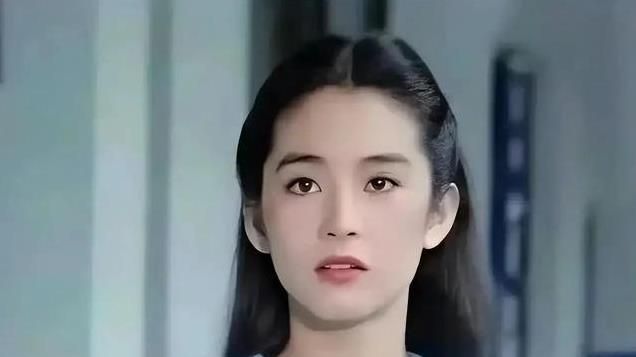 琼瑶捧红的9位女星，个个都是纯天然美女，她的审美眼光真好