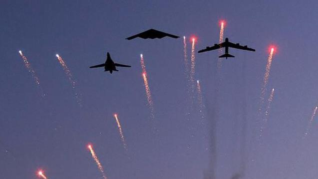 乌军击毁黑海俄军直升机！俄罗斯边境遭遇大规模空袭