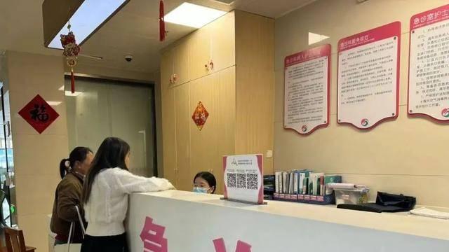 怀9胞胎女子已减4胎！还要再减……其爱人发声