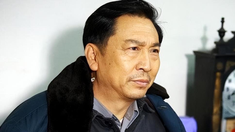 “林黛玉”前夫毕彦君：从艺50年，低调一生，如今69岁生活圆满