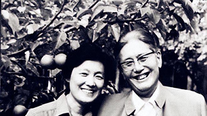 外交天才乔冠华去世，临终前希望与妻子合葬，章含之为什么拒绝？
