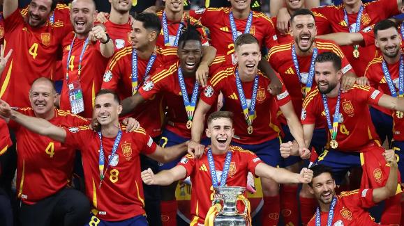 西媒：巴萨5800万欧签尼科掏得起钱 6000万欧奥尔莫唯有放弃