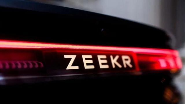 用真心换真心，极氪免费换电为车主解决冬日出行难题！