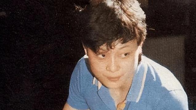 女乒一姐曹燕华，喝酒抽烟烫头，嫁施之皓20年，57岁再婚