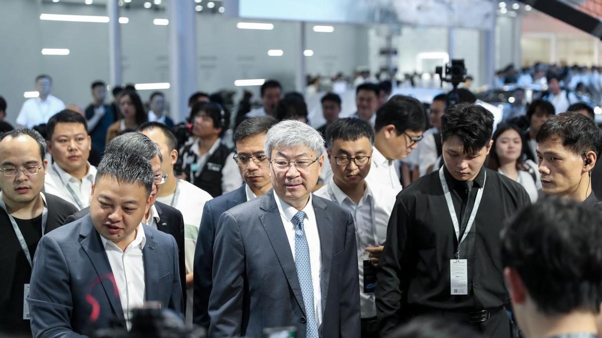 广州车展：iCAR V23实力出众引关注