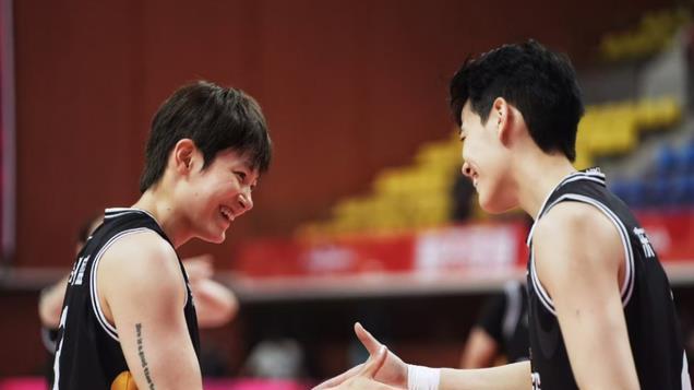 广东队5分险胜！拒绝被逆转，超级外援30分5篮板，杨舒予爆发-岁月静好时