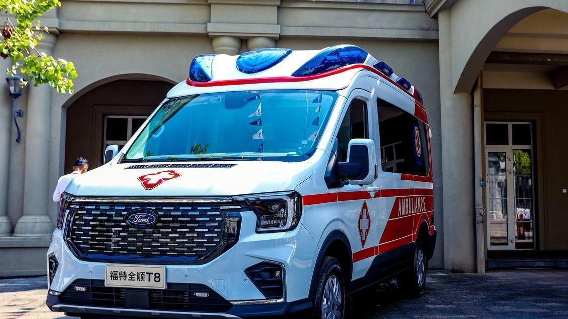 畅享金秋钜惠，江铃福特轻客多款车型优惠等你拿