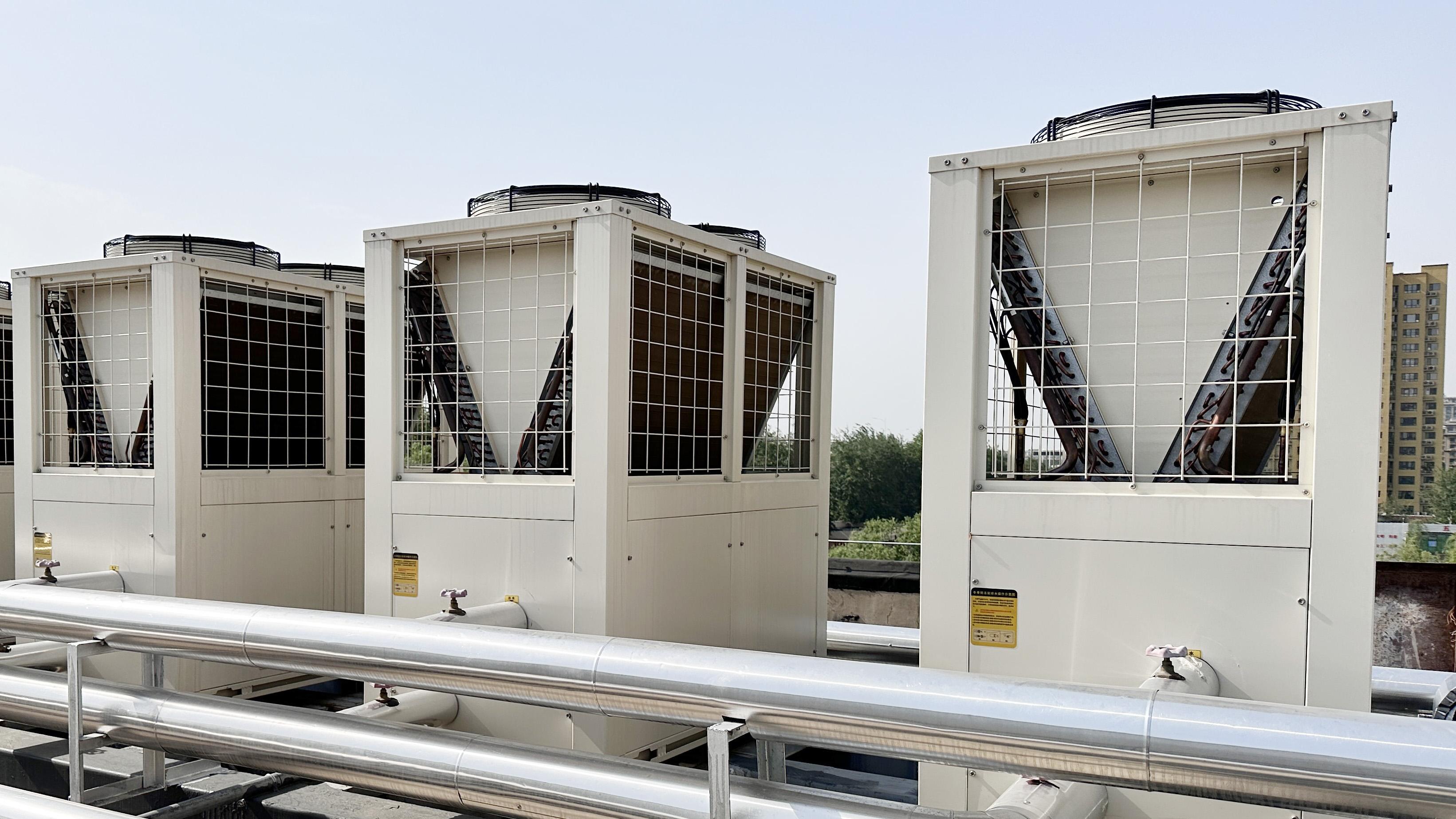 河北空气能系统热泵机组滴水是怎么回事