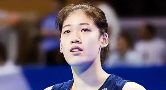 李盈莹暗示退出：任劳任怨一身伤仍奥运失利！被无能教练伤透心！