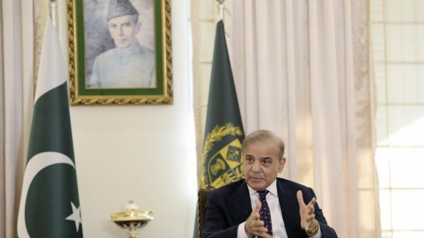 中国努力没白费，巴铁熬过“最致命一年”后，巴总理对华掏心窝子