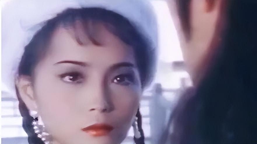 苑琼丹玉女出道、却因演扮丑成名；她与周星驰合作多次，却说不熟