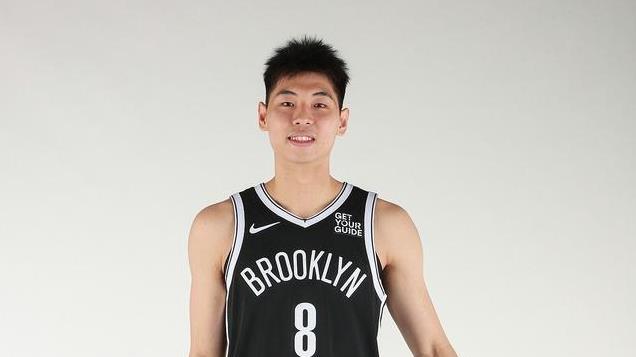 名记如果崔永熙追梦NBA受伤是愚蠢 那我希望这样的蠢人多一点