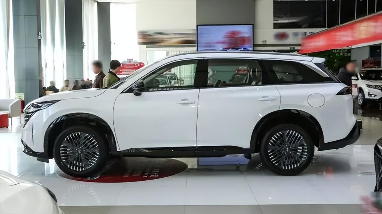 21万中大型SUV，2.0T+9AT标配六七座，比汉兰达更值