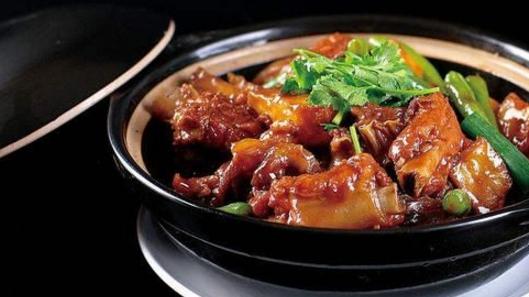 炖烧酱排骨