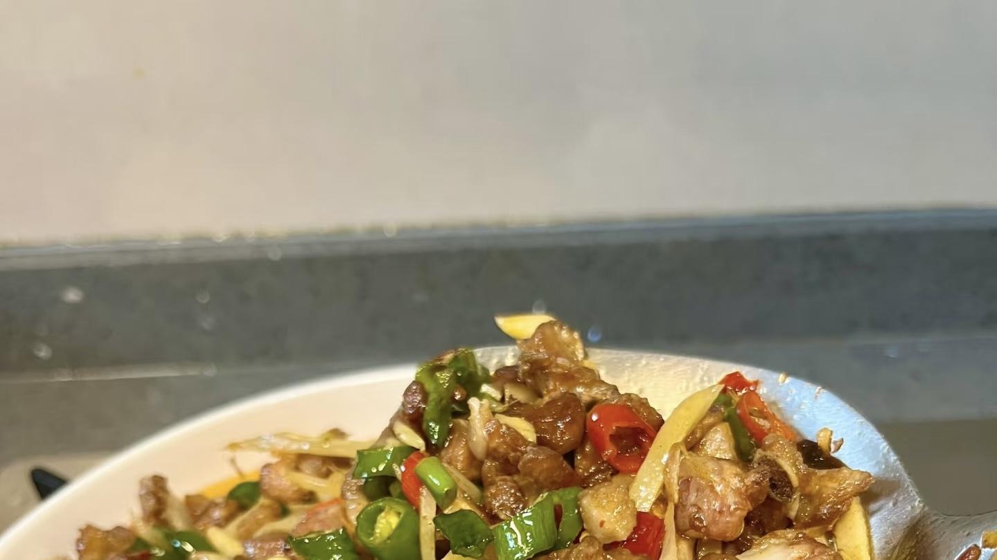 谁懂啊。。真的被这个仔姜碎碎鸭香迷糊了！