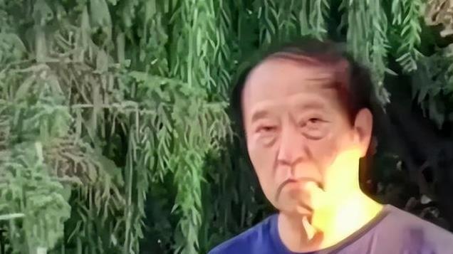 五位“顶流”老艺术家晚年生活：住破旧小区丧妻住养老院享受生活