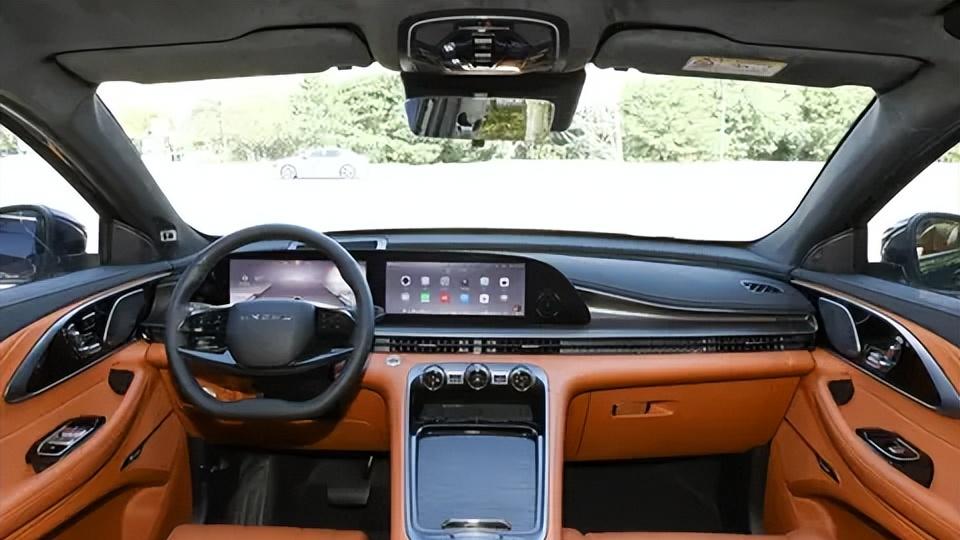 手里只有15万，想买中型SUV，这两款动力强空间大，保养便宜