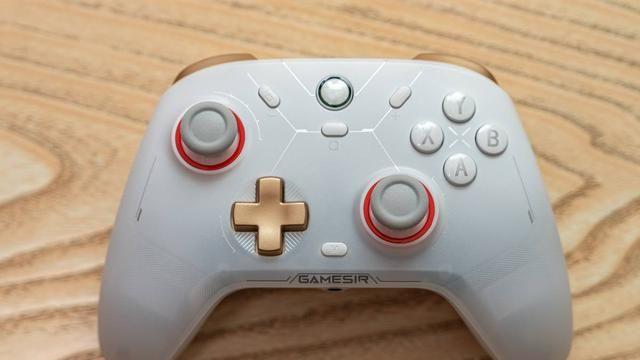 200 元的盖世小鸡风行者2 手柄值不值