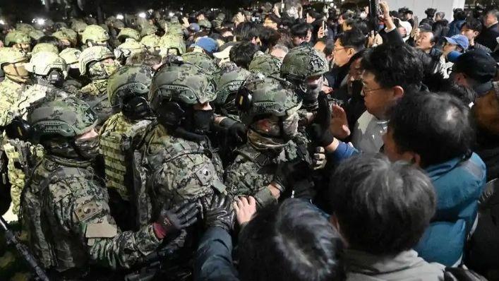 韩国民众为何对尹锡悦 “爱不起来”