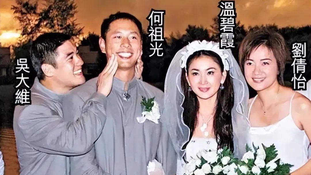 58岁温碧霞不愧是妲己转世，腰臀比绝顶，真羡慕她老公！