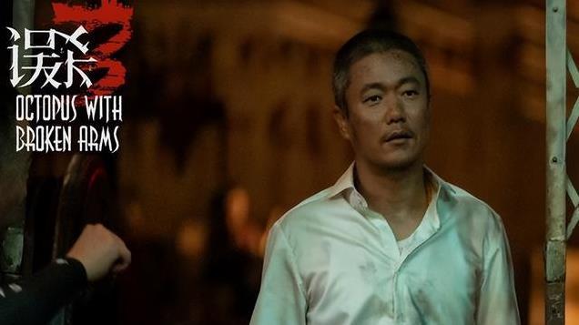 《小小的我》导演点评易烊千玺表现，言辞恳切，说到观众的心坎里