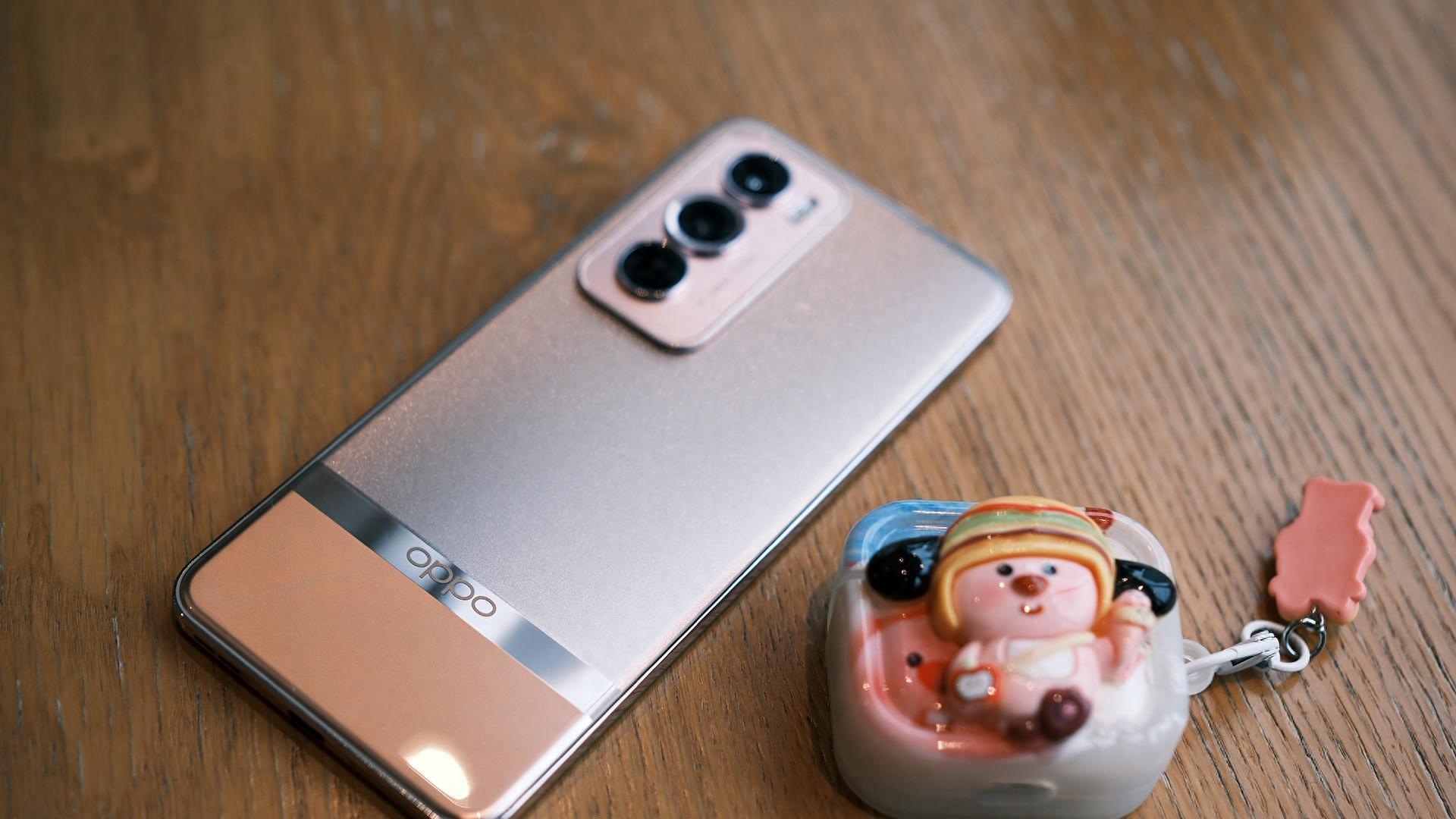 真给力还是假噱头？看OPPO Reno12首批尝鲜用户怎么说的