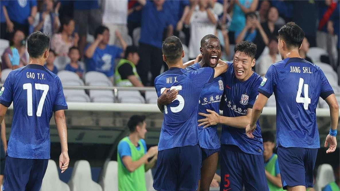 一场5-1，让争冠格局白热化，中超第2踢疯了，紧追上海海港