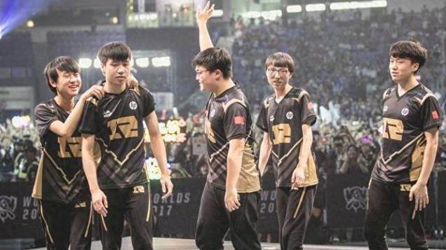 RNG开始偿还债务！没有锅老师的份！Uzi：还差我七位数！