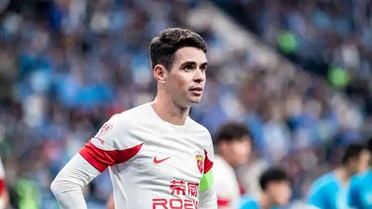 中超顶级球星告别！自由身重返圣保罗 签约3年