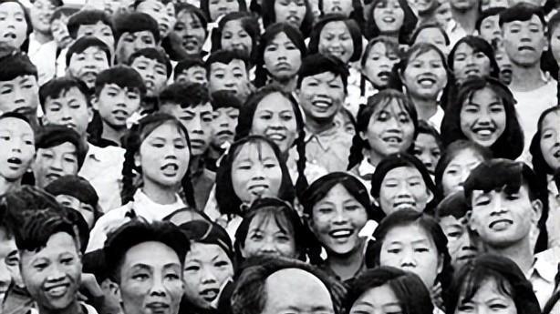 毛家人谁最像毛主席？毛主席侄女毛小青：女儿李讷，外孙女孔东梅