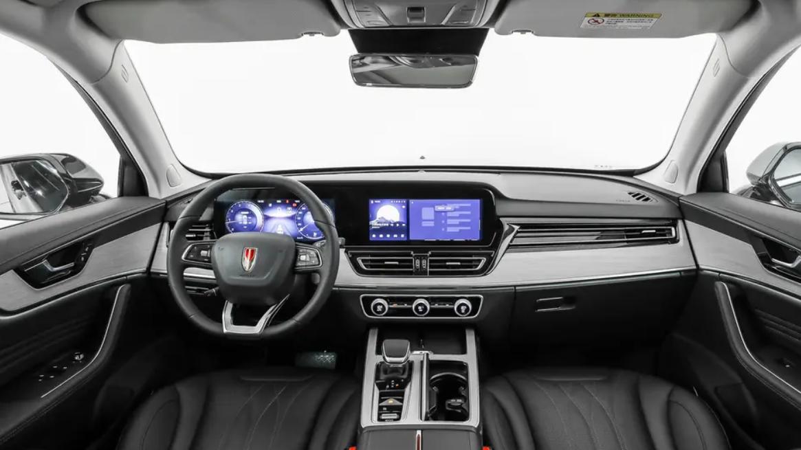全系标配2.0T+8AT的豪华SUV，带适时四驱，1个月大卖15249辆